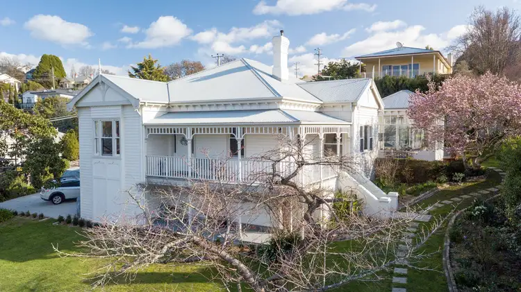 8 Tulloch Street, Newstead TAS 7250