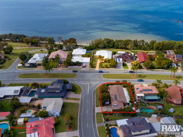 100 Bestmann Road East, Sandstone Point QLD 4511
