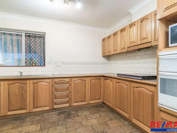 Fourth view of Homely house listing, 10 Junee Place, Armadale WA 6112