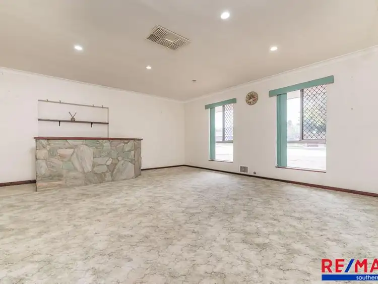 Sixth view of Homely house listing, 10 Junee Place, Armadale WA 6112