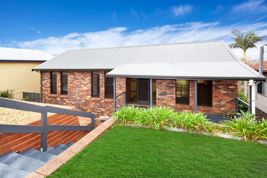 Main view of Homely house listing, 40 Tait Avenue, Kanahooka NSW 2530