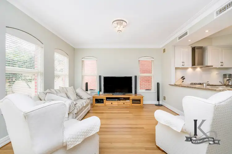 Fifth view of Homely house listing, 2/1A Regent Street West, Mount Lawley WA 6050