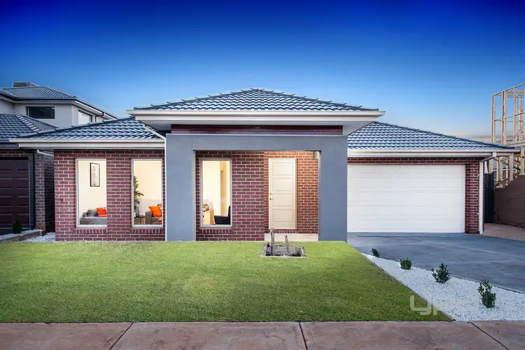 15 Elland Street, Melton South VIC 3338