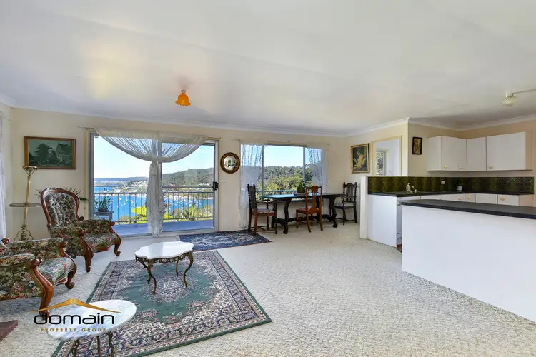 9 Indra Road, Tascott NSW 2250