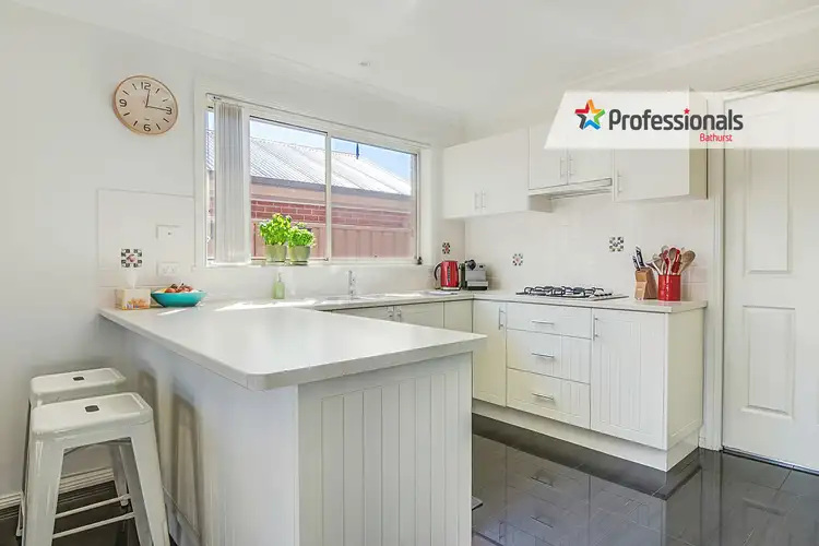 Third view of Homely house listing, 4/126 Howick Street, Bathurst NSW 2795