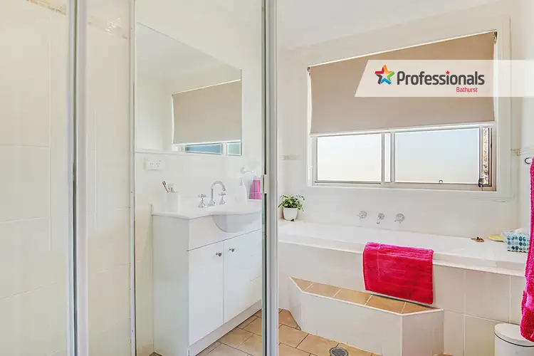 Seventh view of Homely house listing, 4/126 Howick Street, Bathurst NSW 2795
