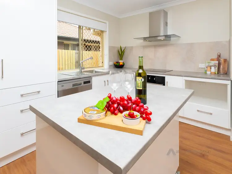 Fourth view of Homely house listing, 2 Park Close, Hillcrest QLD 4118