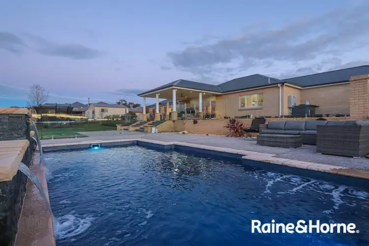Main view of Homely house listing, 14 Robindale Court, Robin Hill NSW 2795