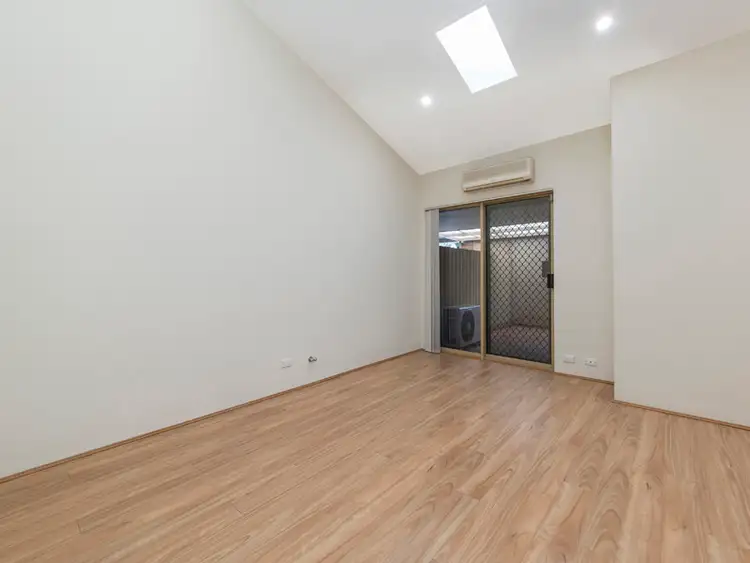 Seventh view of Homely house listing, 5/4 Edeline Street, Spearwood WA 6163