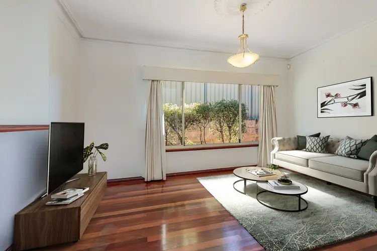 Seventh view of Homely house listing, 4 Buvelot Turn, Southern River WA 6110