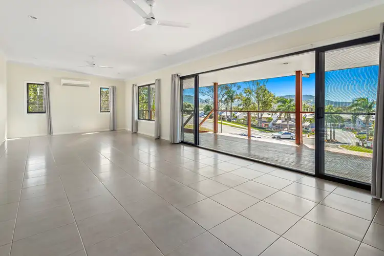26 Abell Road, Cannonvale QLD 4802