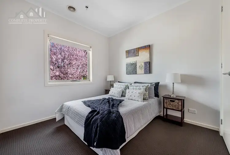 Fourth view of Homely house listing, 4 Stafford Link, Craigieburn VIC 3064