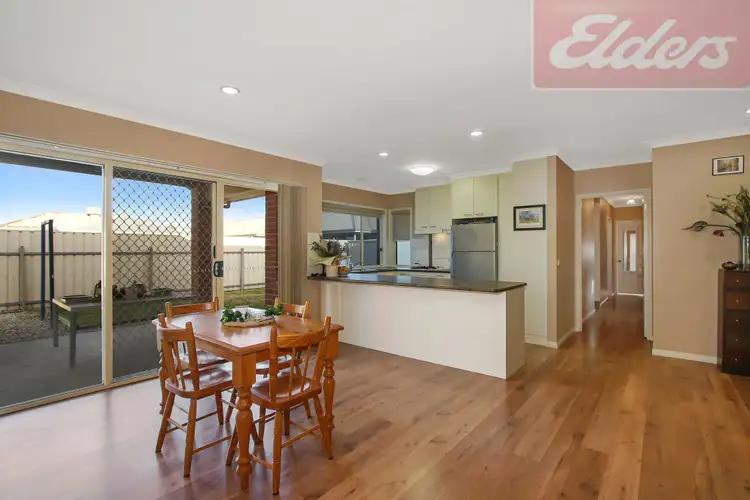 Sixth view of Homely house listing, 2/8 Charles Street, Wodonga VIC 3690