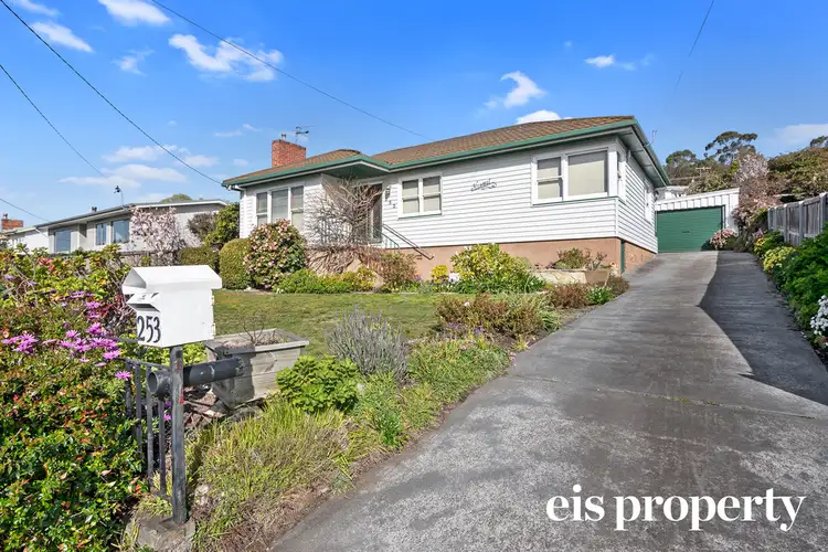 253 Cambridge Road, Warrane TAS 7018
