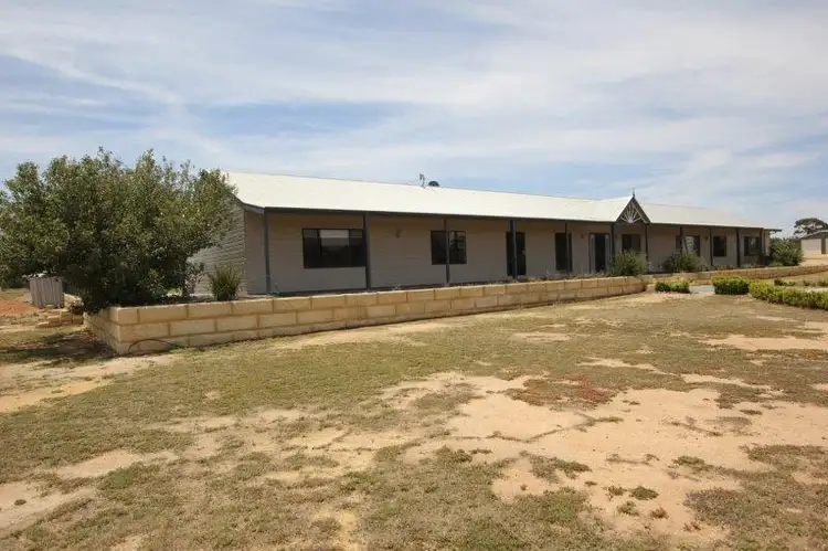 Fourth view of Homely house listing, 19 Whitfield Way, Merredin WA 6415