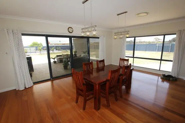 Sixth view of Homely house listing, 19 Whitfield Way, Merredin WA 6415