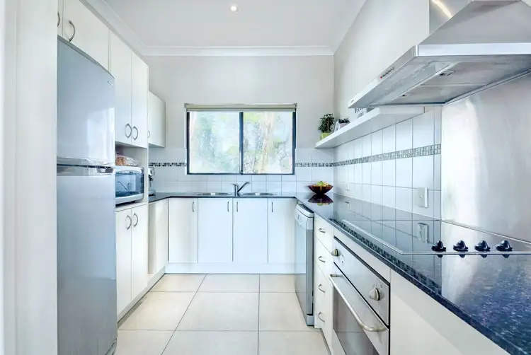 6/5 Livingstone St, Yeerongpilly QLD 4105