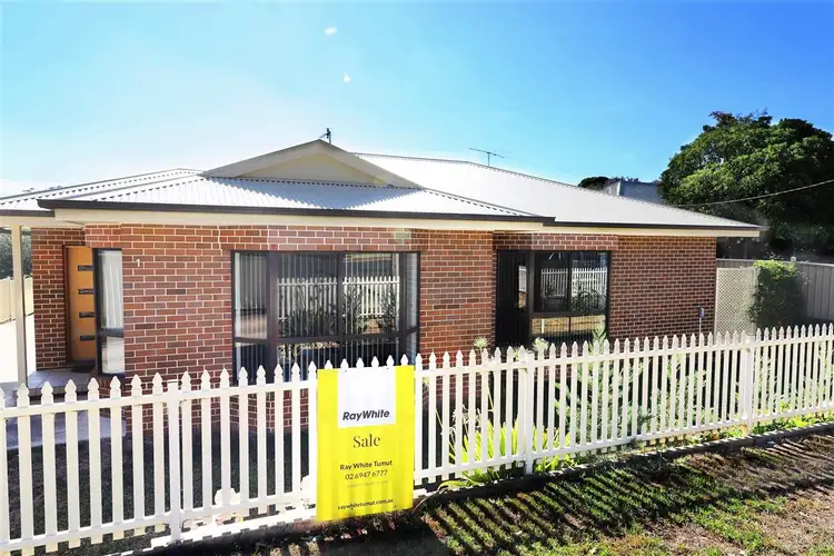 Main view of Homely unit listing, 1/52 Simpson Street, Tumut NSW 2720