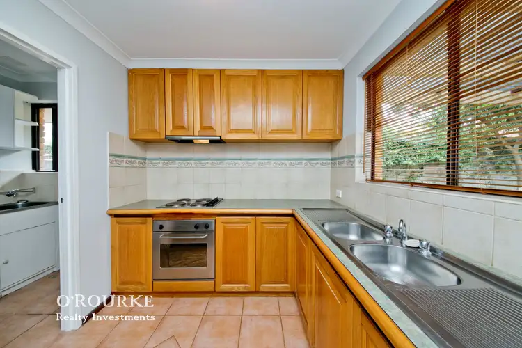 4/14 Stewart Street, Scarborough WA 6019