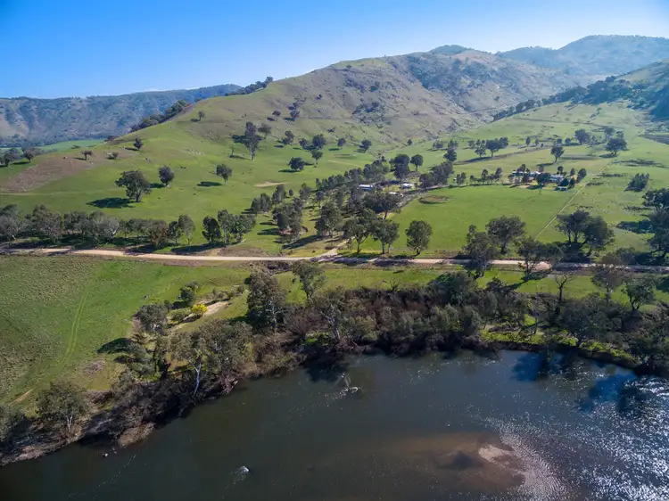 4526 River Road, Talmalmo NSW 2640