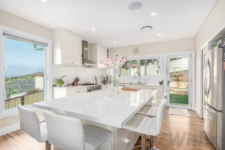 Fourth view of Homely house listing, 24 Honeyoak Drive, Toronto NSW 2283
