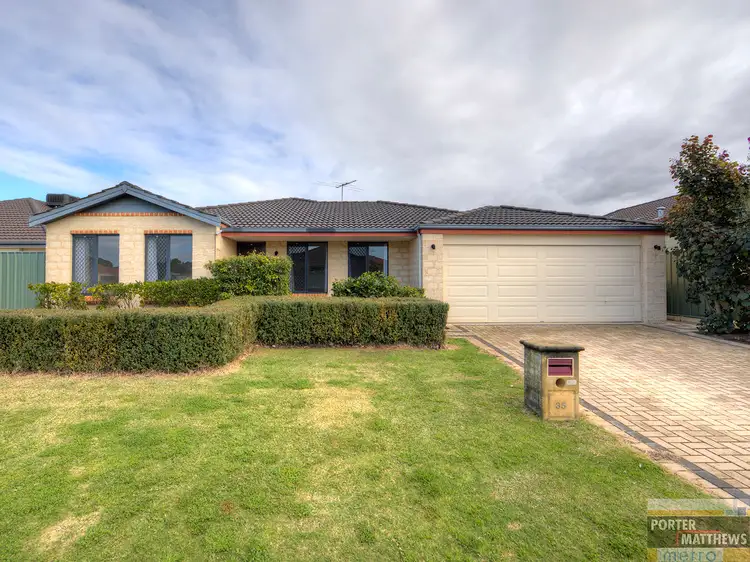 35 Excalibur Chase, Wattle Grove WA 6107
