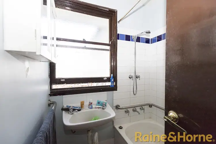 Fifth view of Homely house listing, 15 Collins Avenue, Dubbo NSW 2830