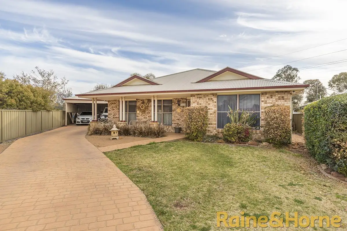 Main view of Homely house listing, 74 Twickenham Drive, Dubbo NSW 2830