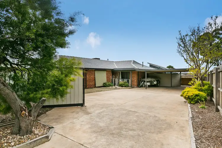 Second view of Homely house listing, 5 Flinders Street, Sunbury VIC 3429