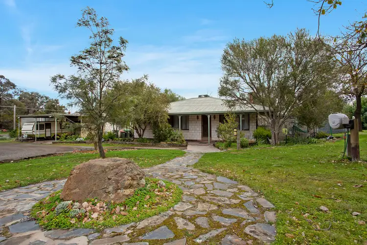 9 James Street, Eaglehawk VIC 3556