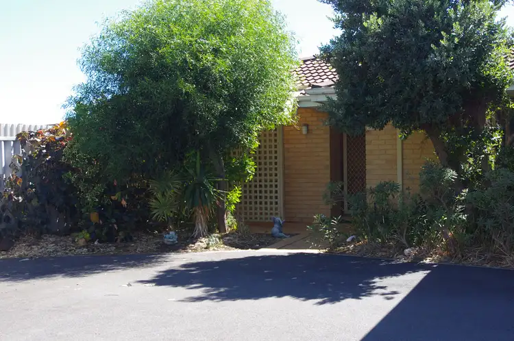 11B Wilton Close, Mount Tarcoola WA 6530