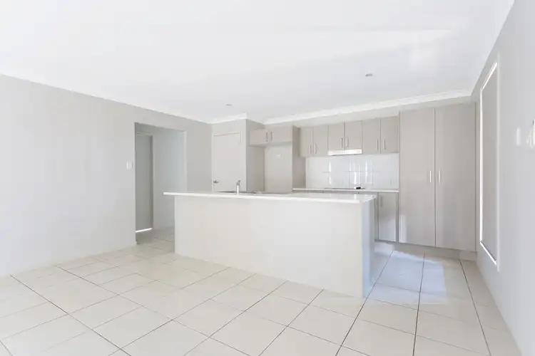 Seventh view of Homely house listing, 2E Mansfield Drive, Beaconsfield QLD 4740