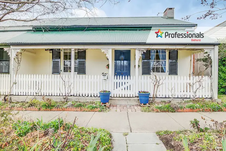 28 Rankin Street, Bathurst NSW 2795