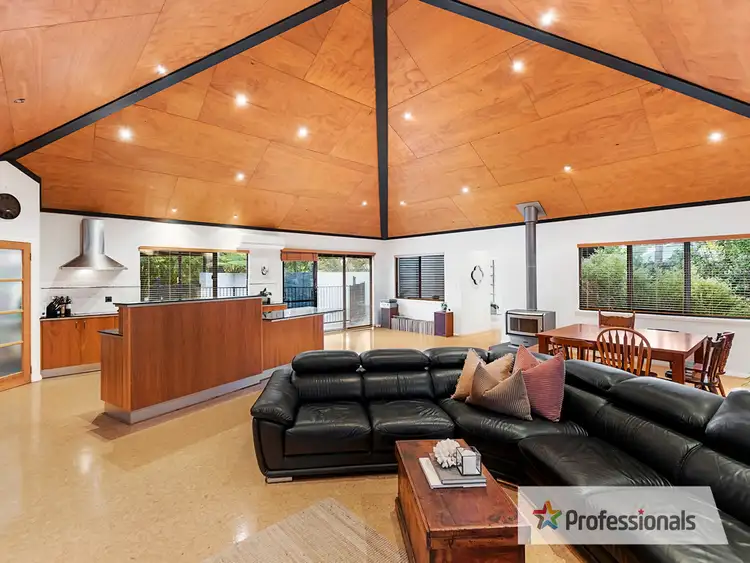 Seventh view of Homely house listing, 10 Rye Court, Bovell WA 6280