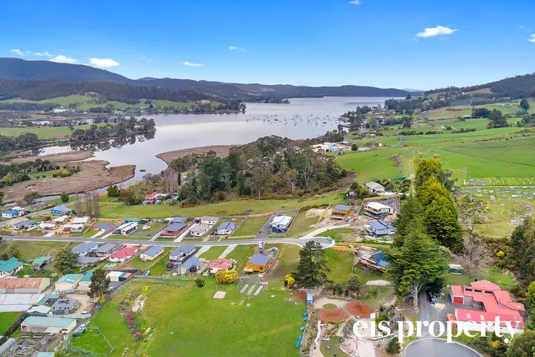 24 Lourdes Rise, Cygnet TAS 7112