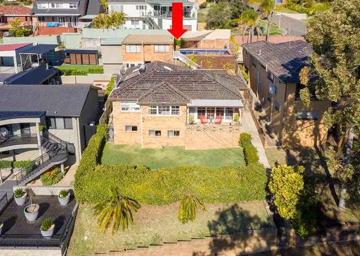 6 Robyn Street, Peakhurst Heights NSW 2210