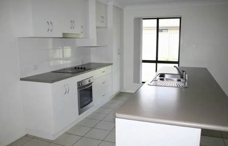 38 Naumann Street, Moranbah QLD 4744