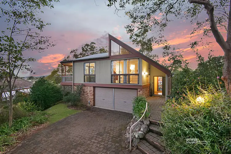 8 Eldershaw St, Everton Park QLD 4053