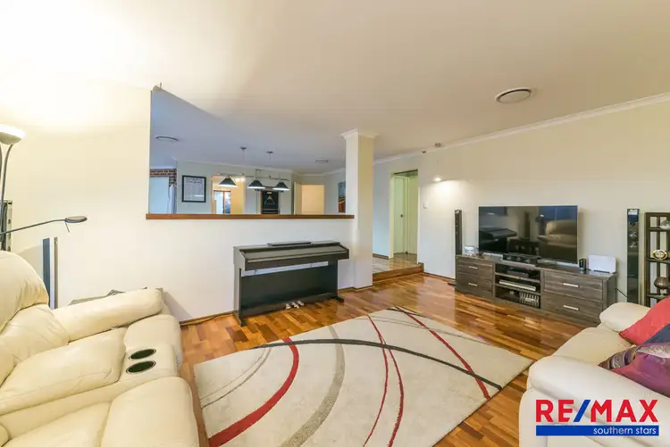 Sixth view of Homely house listing, 5 Chartwell Place, Leeming WA 6149