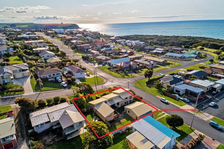 120 Ronald Street, Devonport TAS 7310