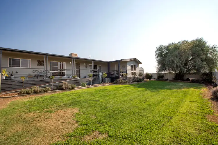 4 Drakeford Street, Tamworth NSW 2340