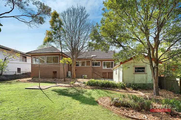 14 Hillmont Avenue, Thornleigh NSW 2120