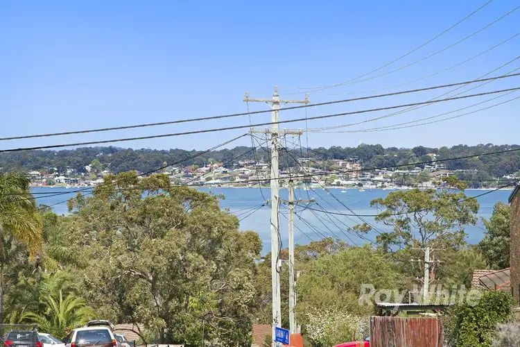 Fifth view of Homely house listing, 4 Karina Place, Bolton Point NSW 2283