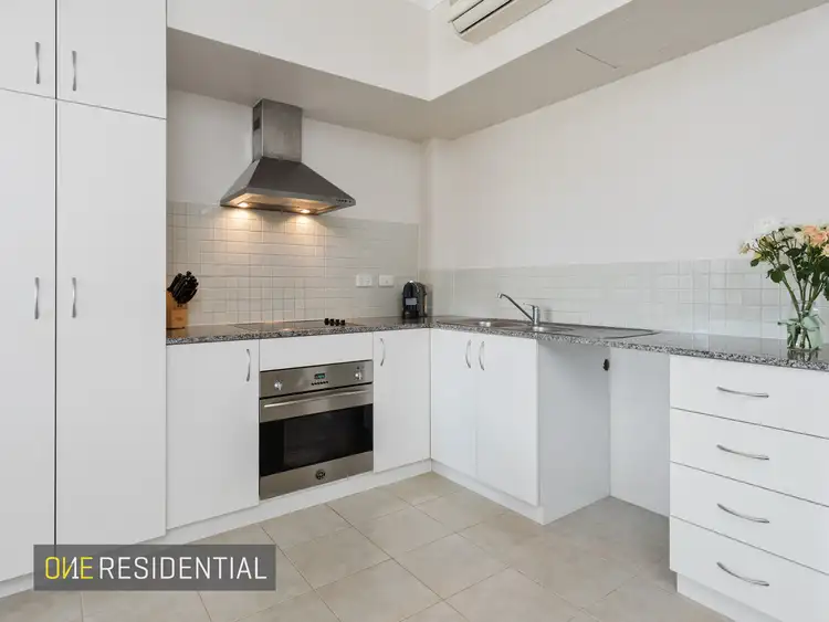 Fifth view of Homely house listing, 7/2 Pensioner Guard, North Fremantle WA 6159