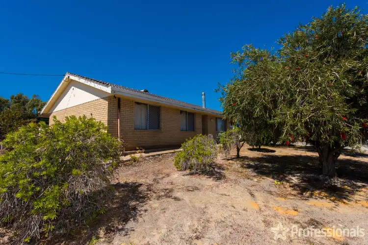2 Earle Place, Utakarra WA 6530