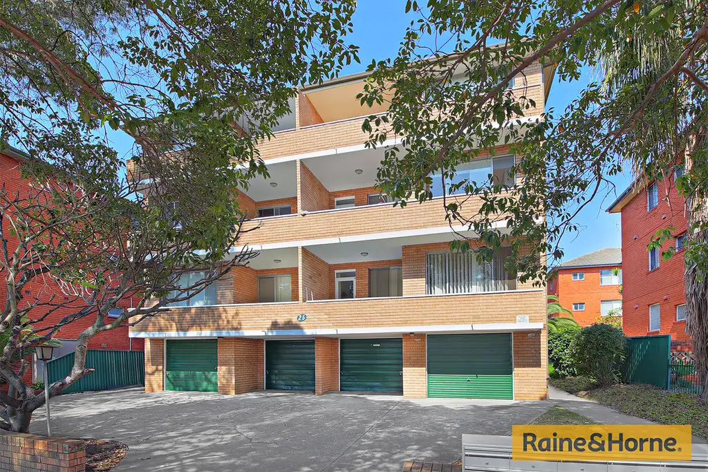 Main view of Homely unit listing, 4/25 Baxter Avenue, Kogarah NSW 2217