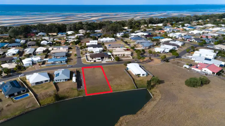 47 Northshore Ave, Toogoom QLD 4655