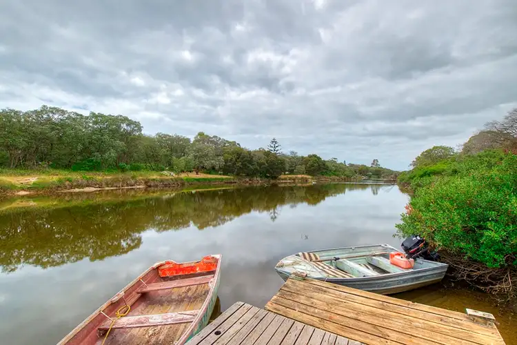 11 Backwater Retreat, Quindalup WA 6281