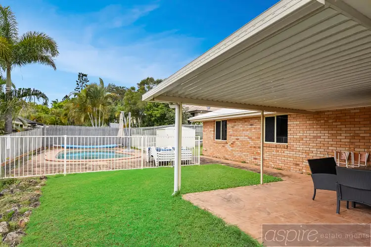 27 BELLEVUE STREET, Bli Bli QLD 4560