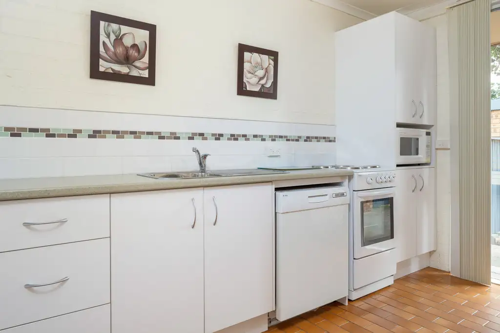 Main view of Homely unit listing, 5/1 George Bass Drive, Batehaven NSW 2536